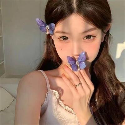 当红小花又出大瓜：恋情细节流出，公司火速否认，长达一周